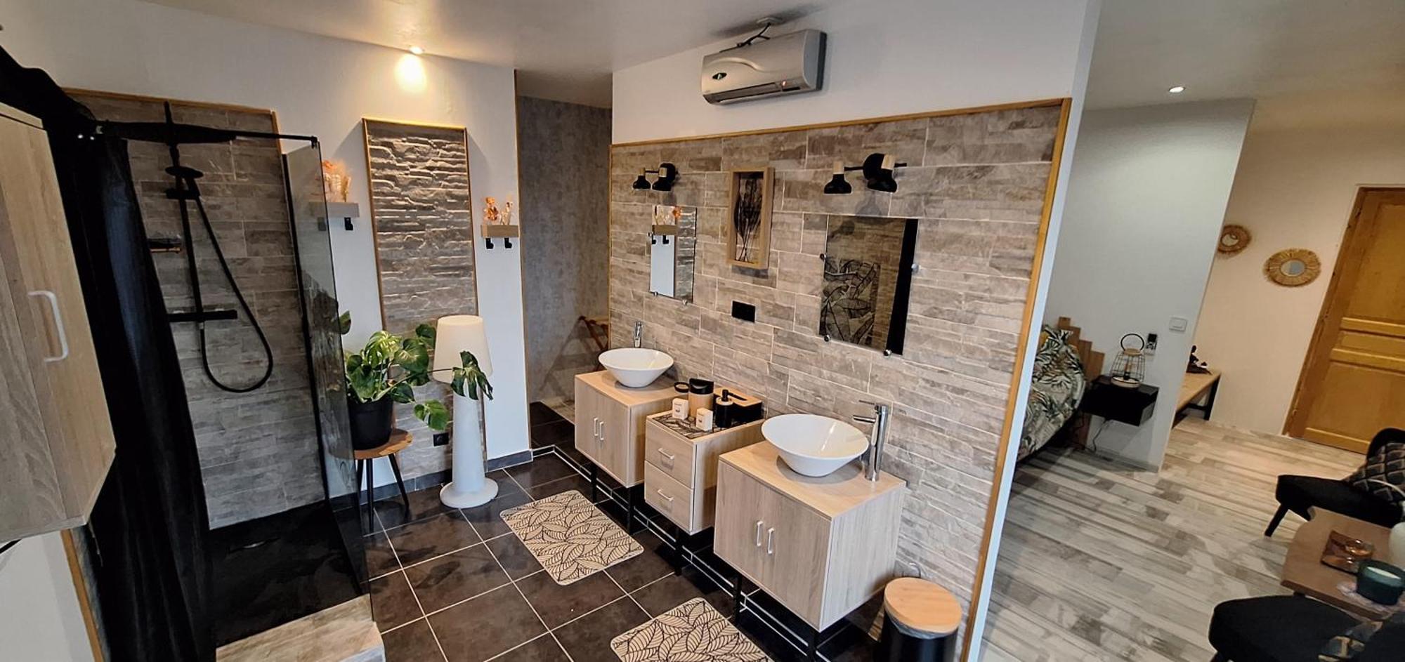 Chambres D'Hotes D'Aqui D'Aia Сен-Лоран-дю-Вар Екстер'єр фото